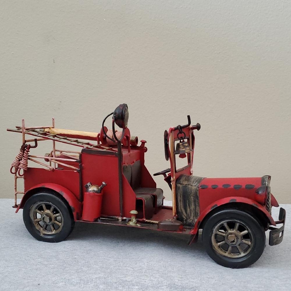 Decorative Vintage Fire Truck